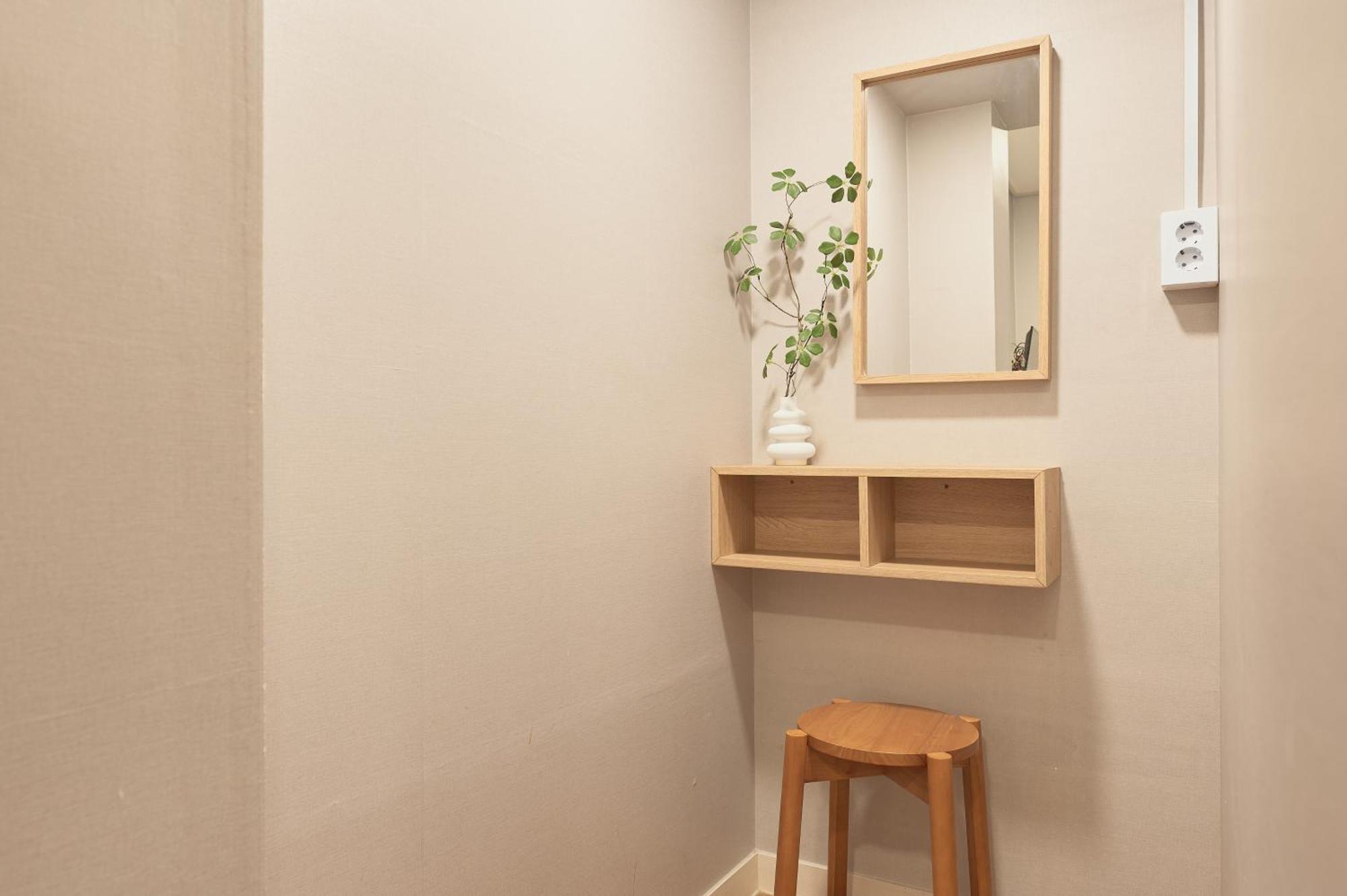 Dawoo House 2 In Hongdae Hotel Seoul Exterior photo